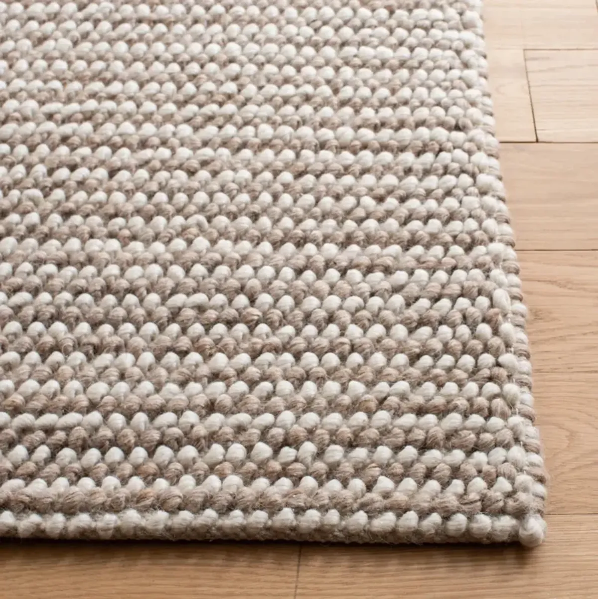 NATURA 426 BEIGE  6' x 9' Medium Rectangle Rug