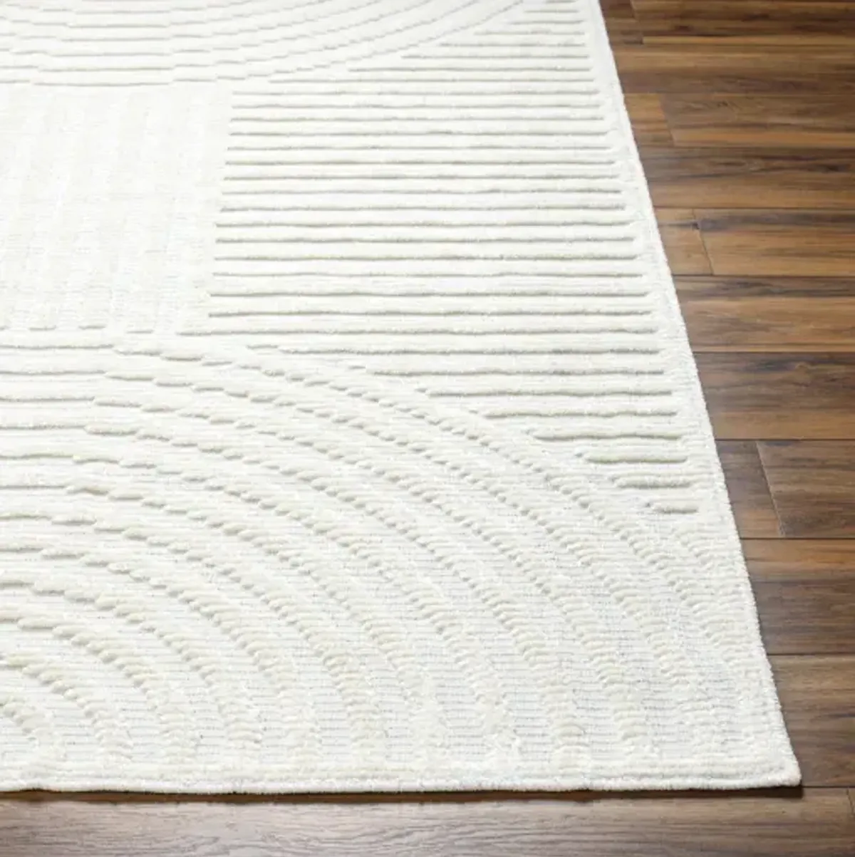 Lyna LYA-2312 5' x 7'2" Machine Woven Rug