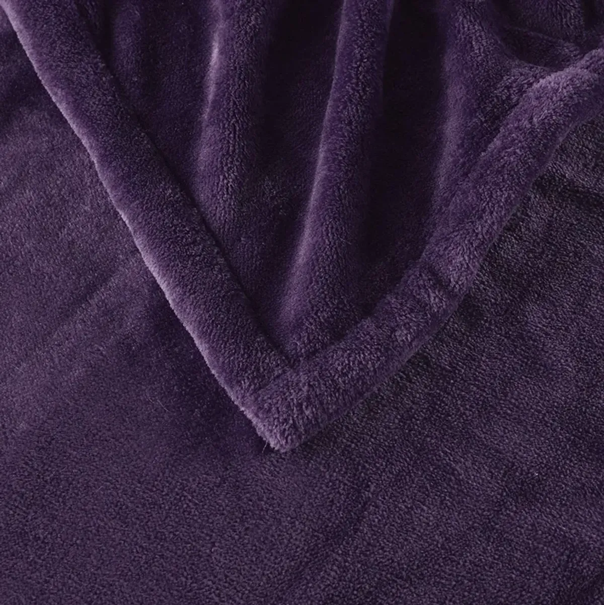 Beautyrest Heated Plush Purple Throw