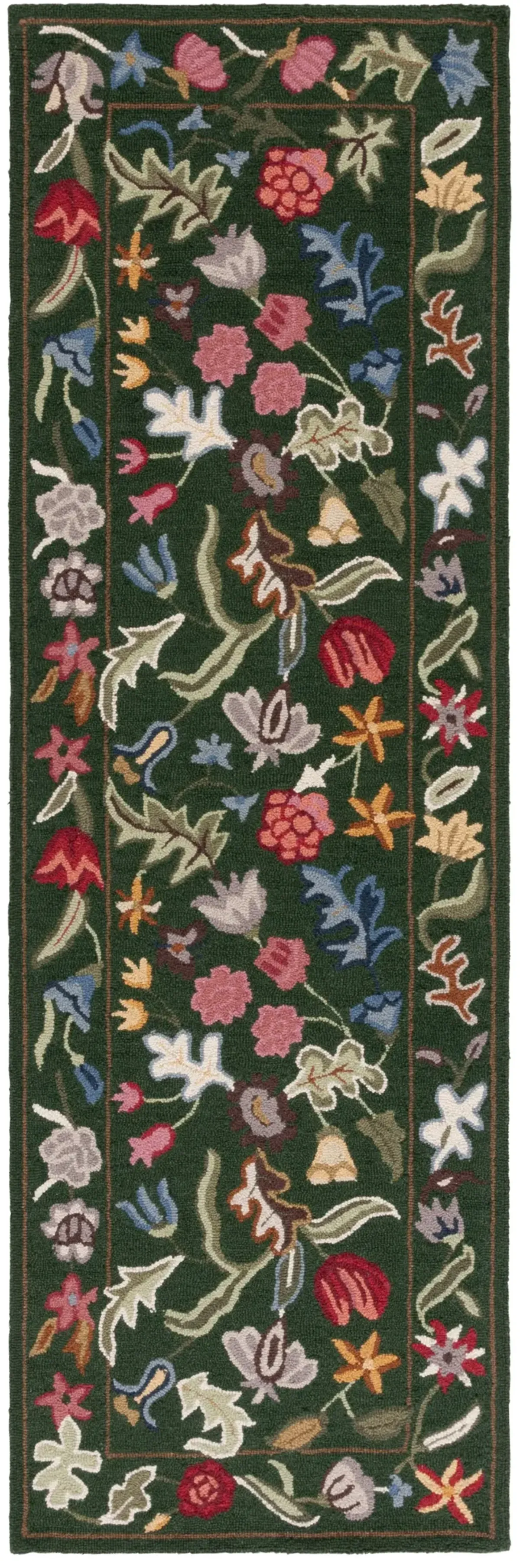 HK335 GREEN  2'-6' x 8' Runner Rug