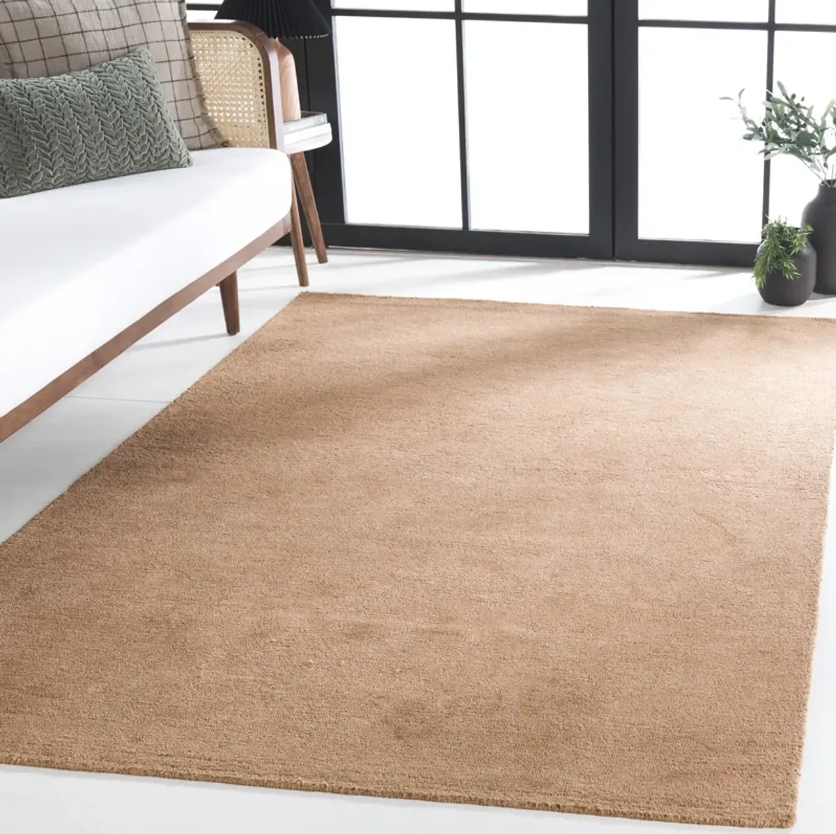 NATURAL FIBER Hand Tufted 4' x 6' area rug
