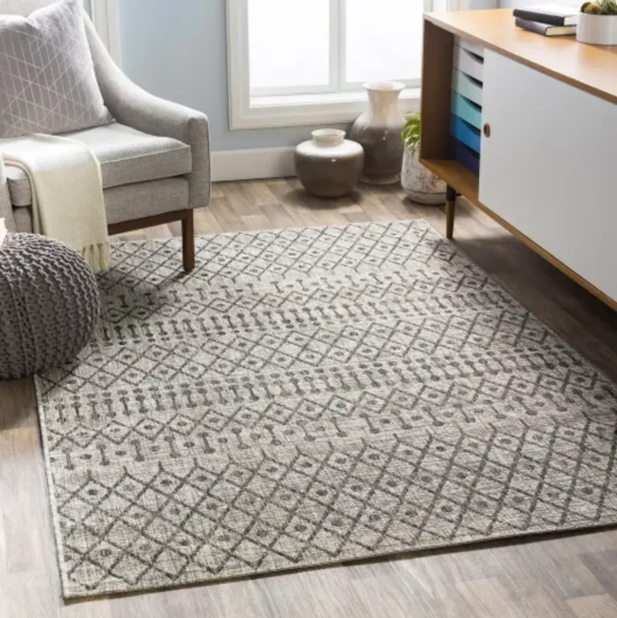 Eagean 8'10" x 12' Rug