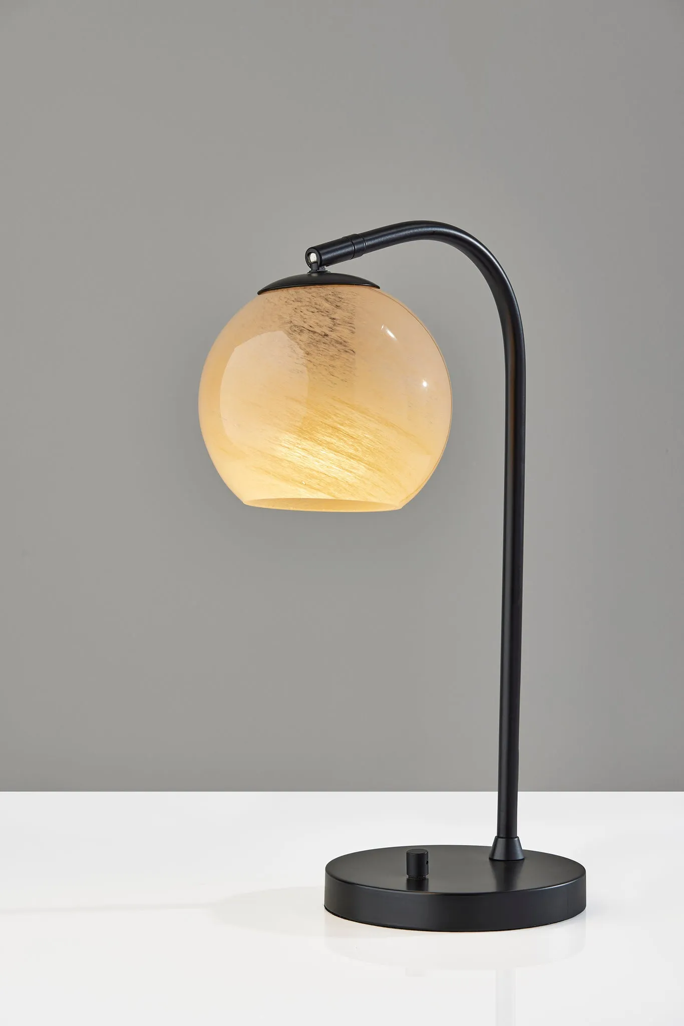 Nolan Desk Lamp