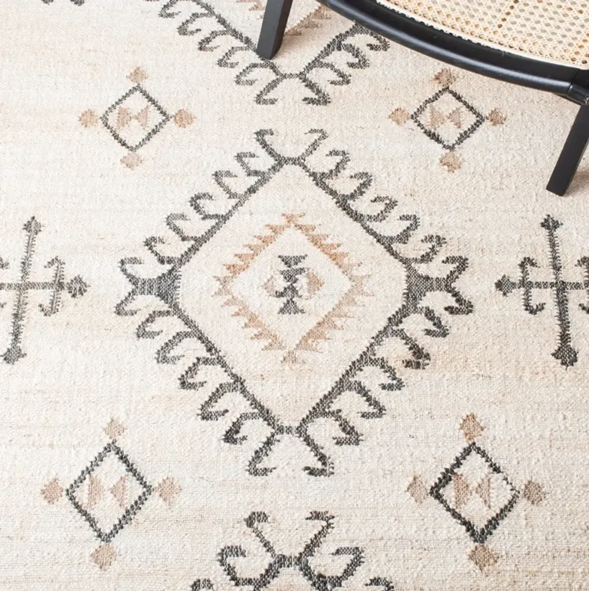 KILIM 762 IVORY  9' x 9' Square Square Rug