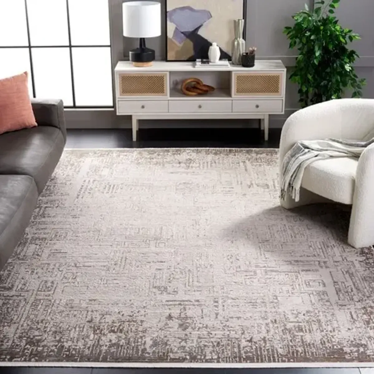 DIAMOND 134 2'-2' X 8' Runner Rug