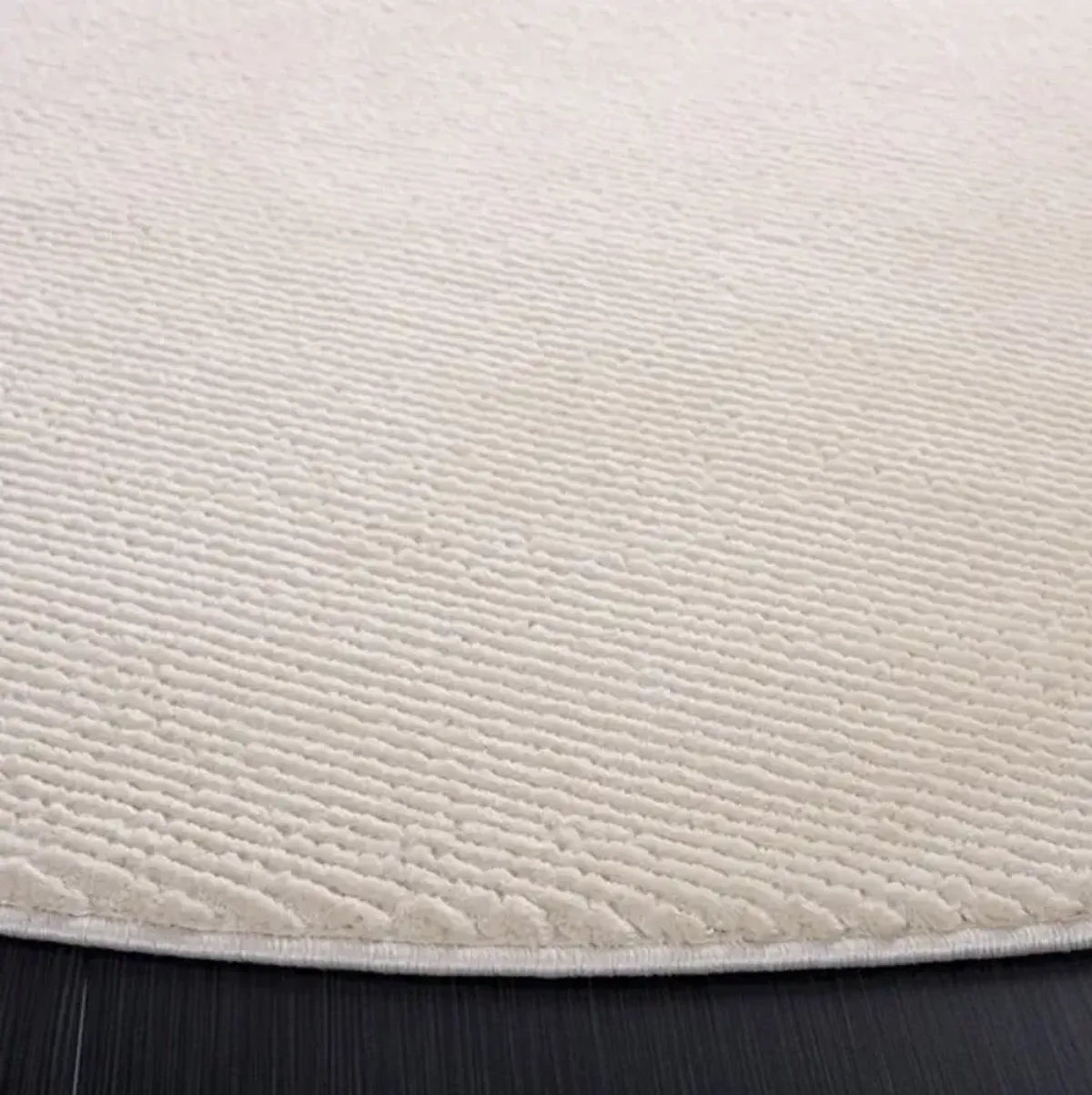 REVIVE 102 Beige  6'-7' X 6'-7' Round Round Rug