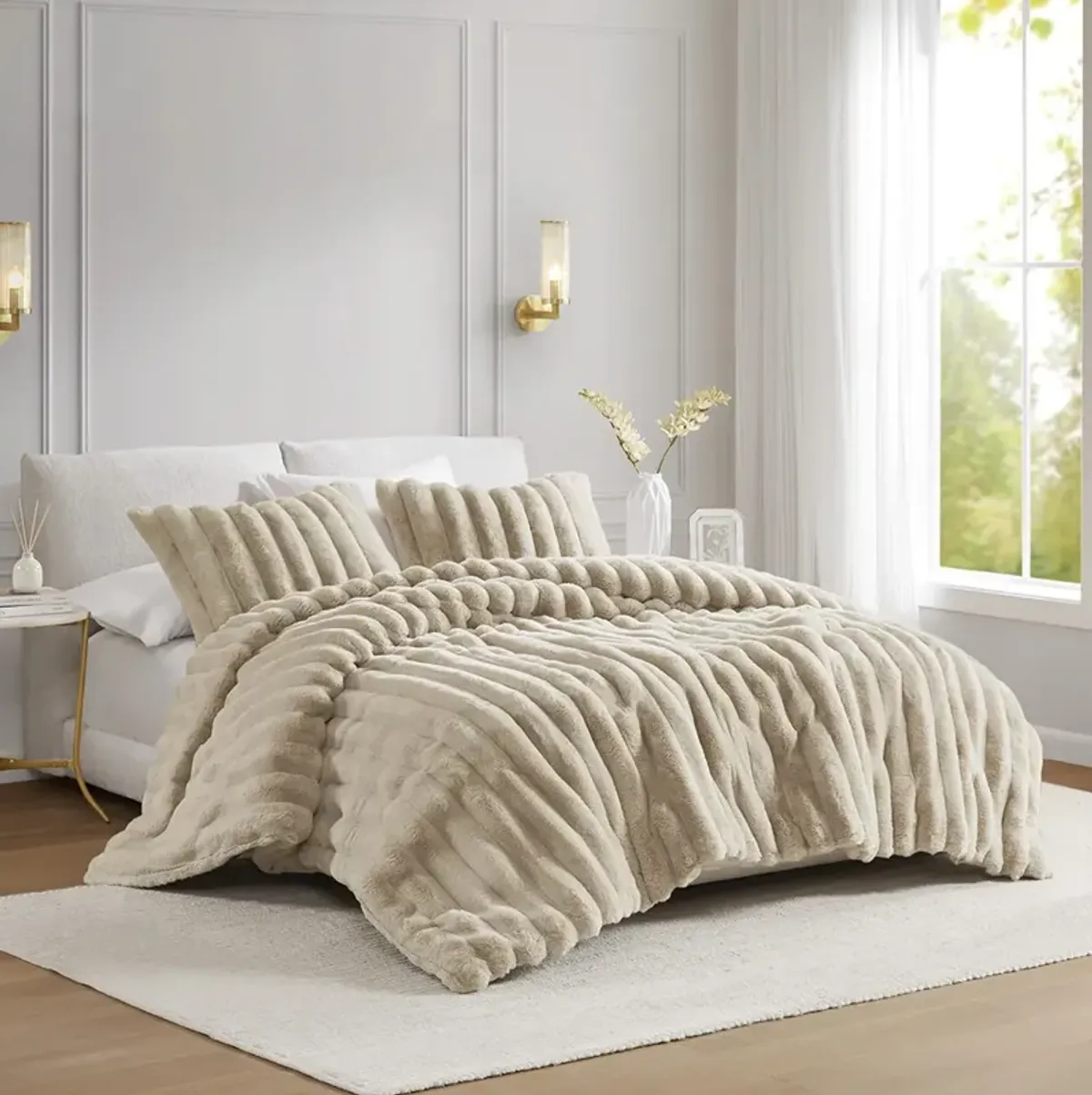 3 Piece Faux Fur Comforter Set