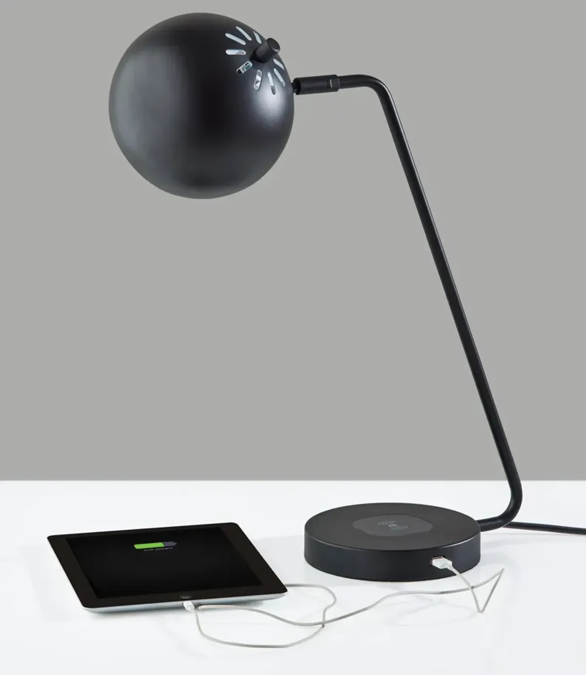 Emerson AdessoCharge Desk Lamp