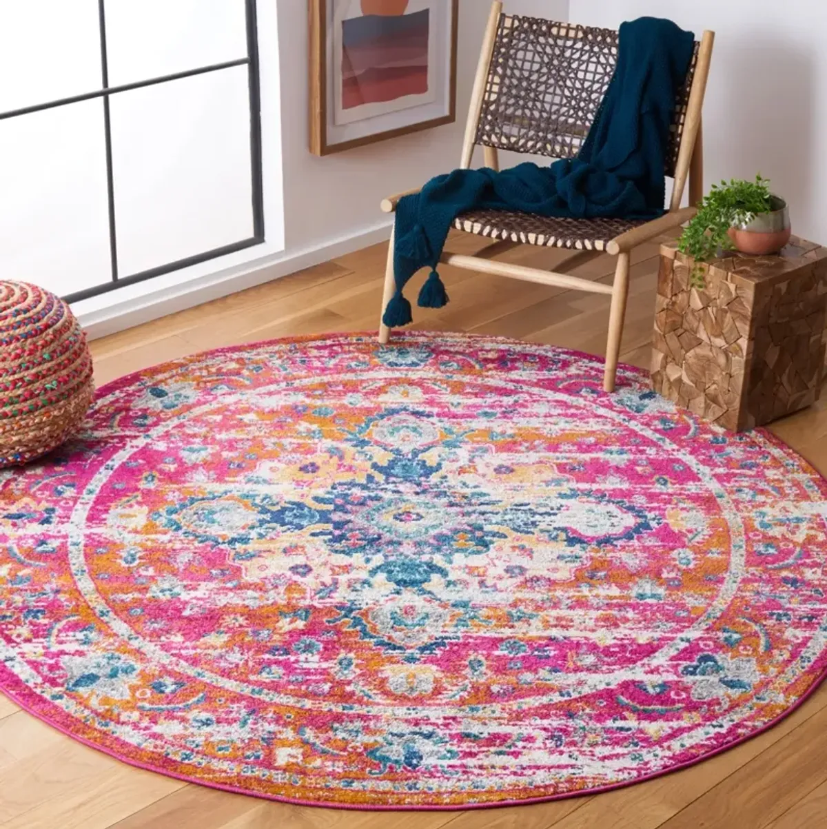 MADISON 154 FUCHSIA  3' x 3' Round Round Rug