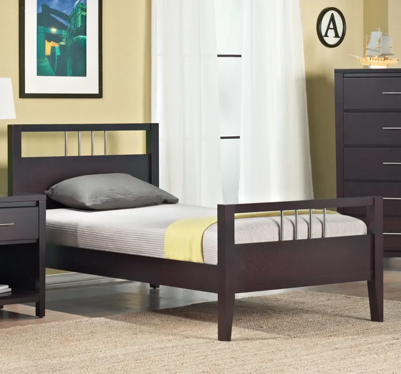 Nevis Queen Size Platform Bed in Espresso