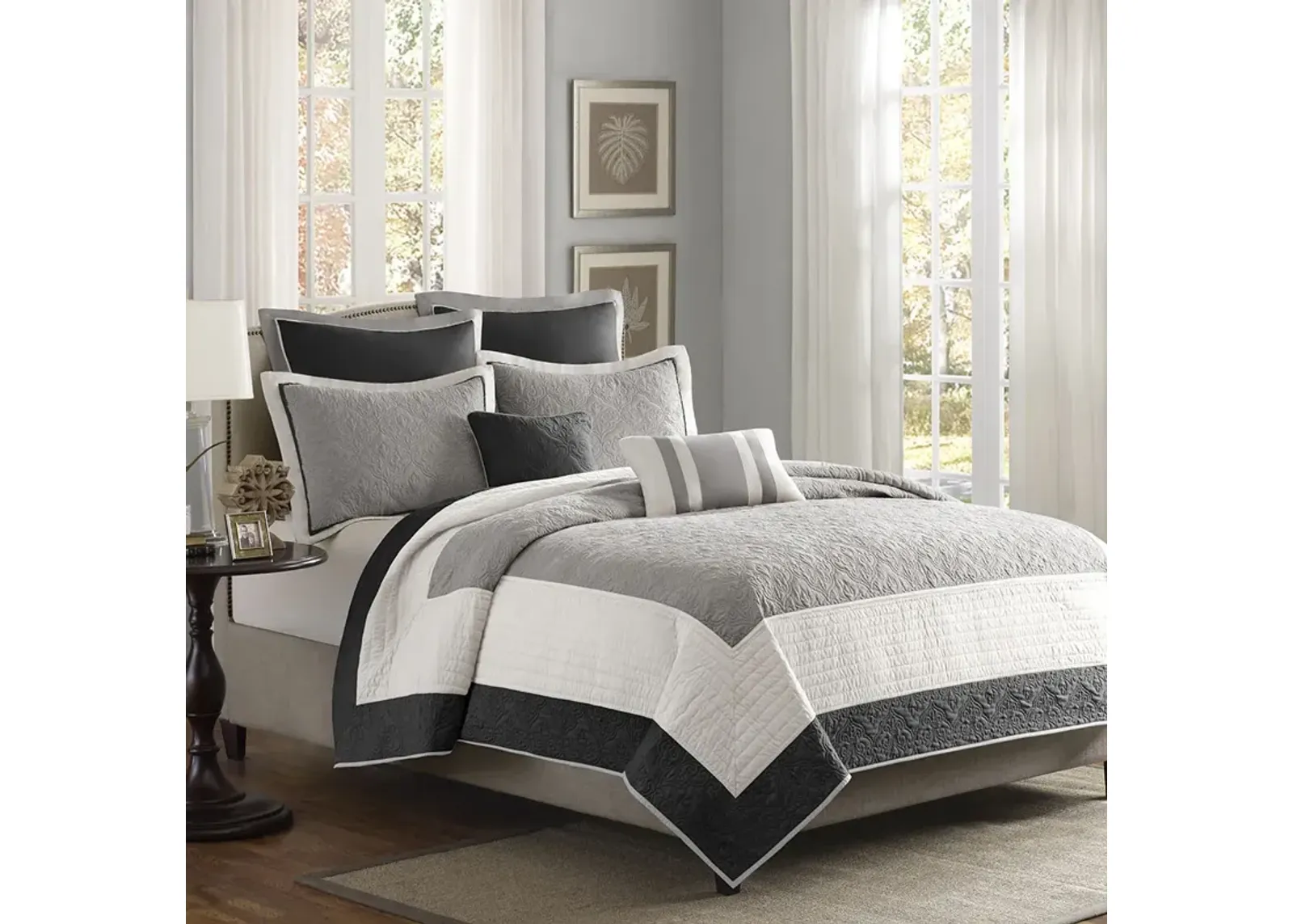 Madison Park Attingham Black 7 Piece Quilt Set with Euro Shams and Throw Pillows