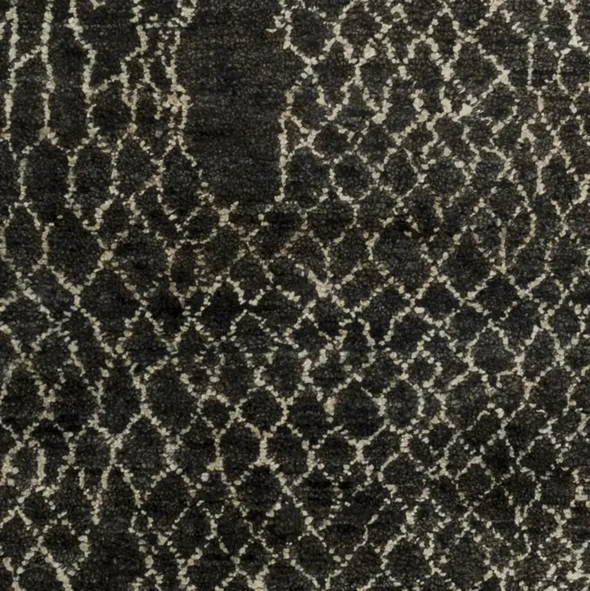 Bjorn BJR-1008 2' x 3' Hand Made Rug