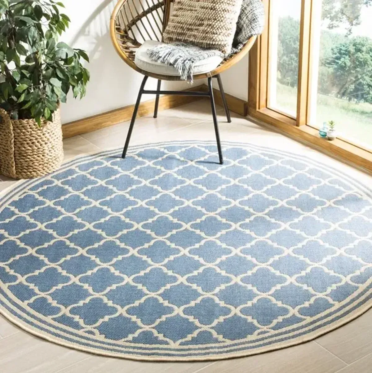 LINDEN 121 Collection LND121M-6R Blue / Creme 6'-7" X 6'-7" Round