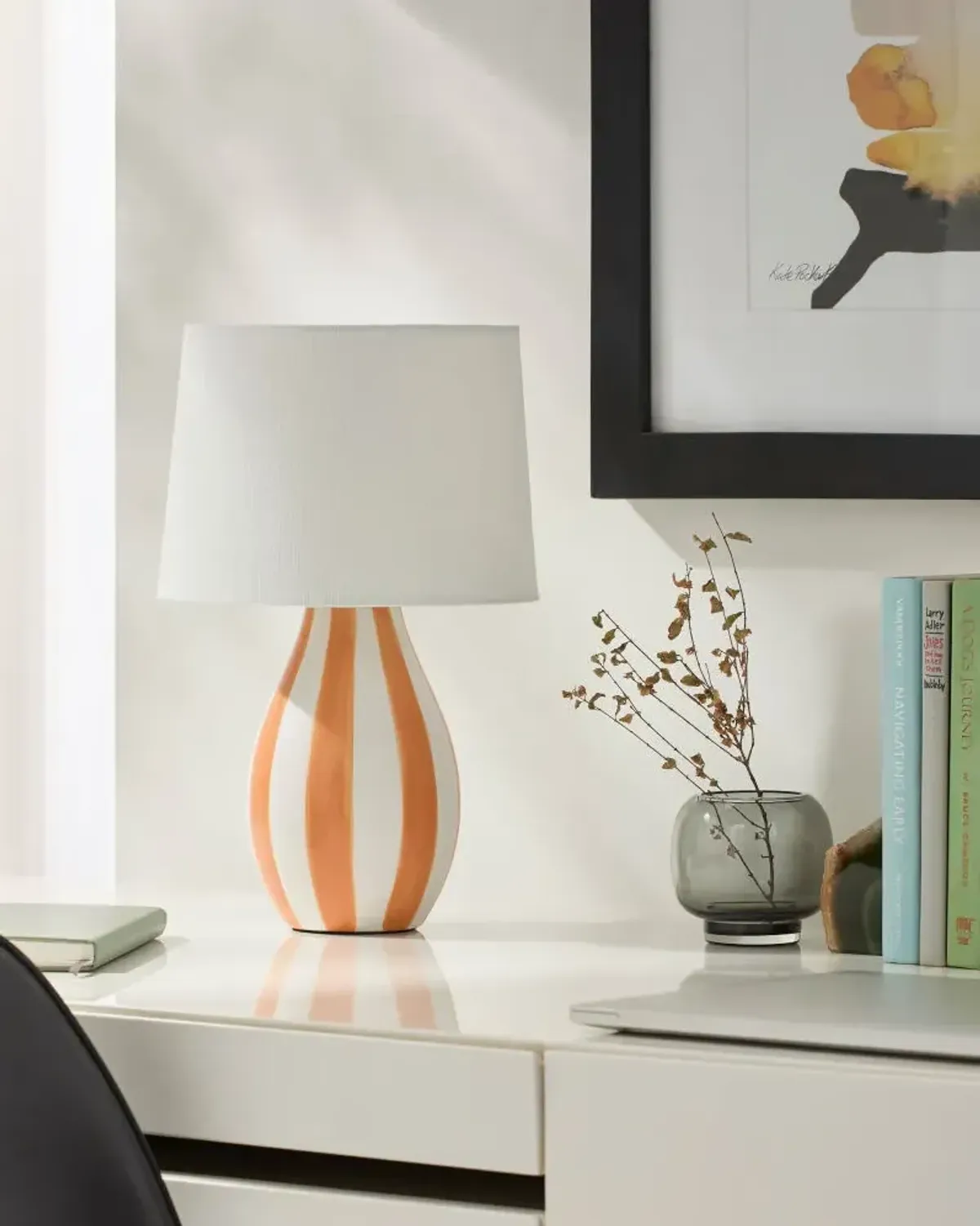 Melbu MLB-018 14"H x 9"W x 9"D Accent Table Lamp
