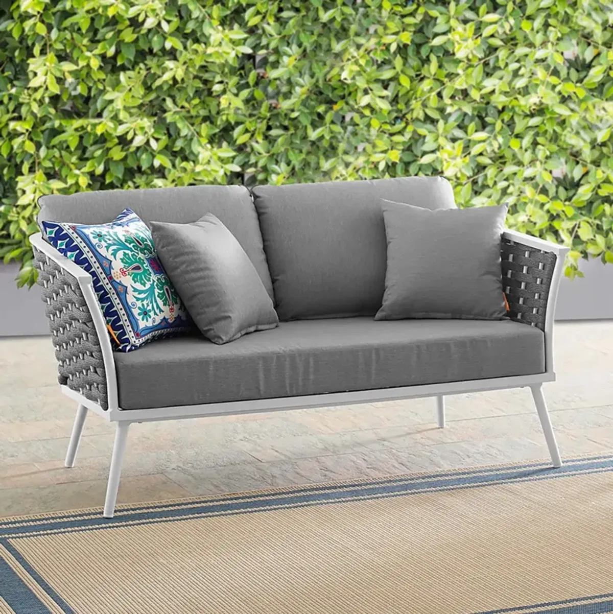 Stance Outdoor Patio Aluminum Loveseat