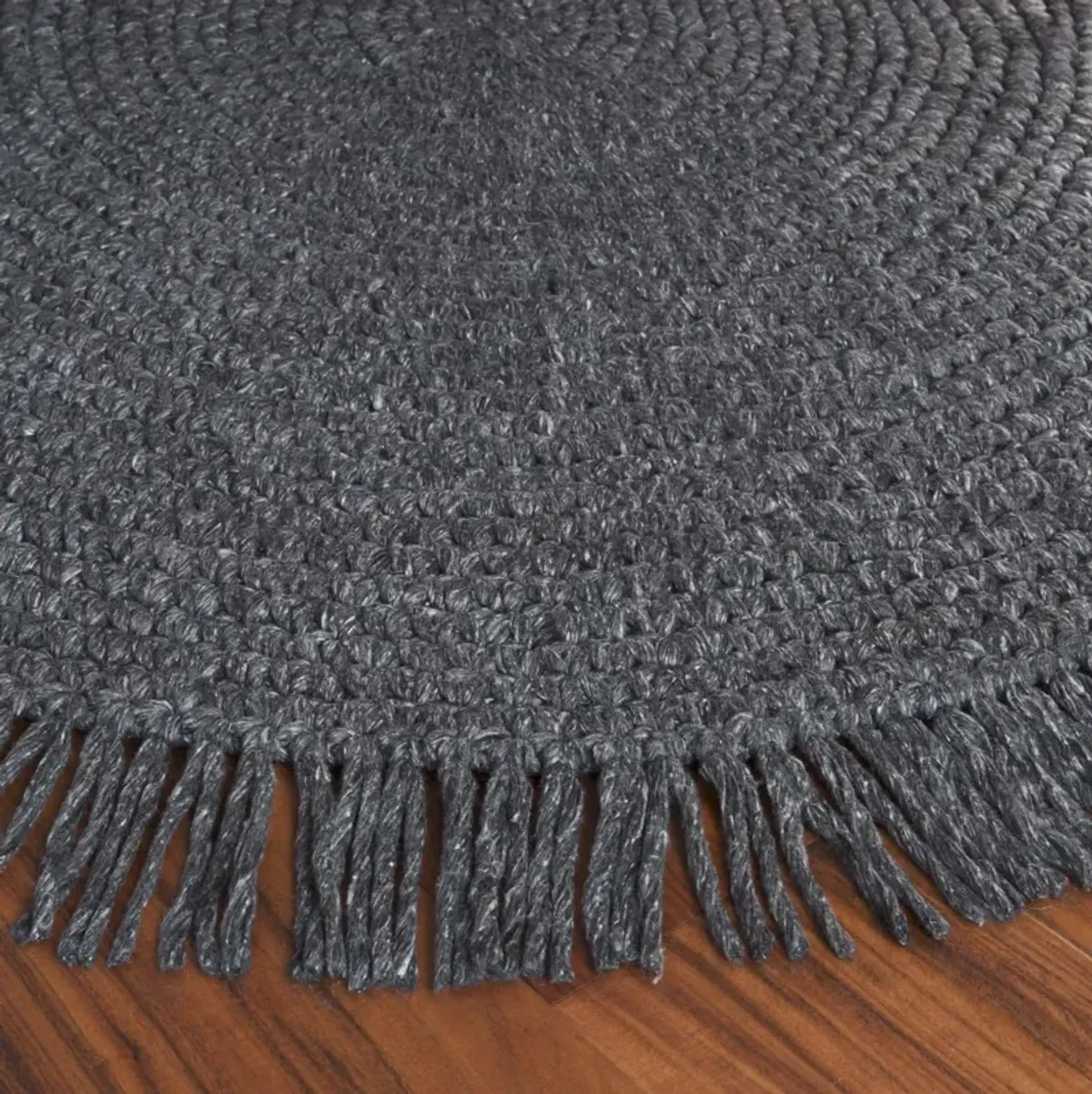 RENEWAL 401 BLACK 5' x 5' Round Round Rug