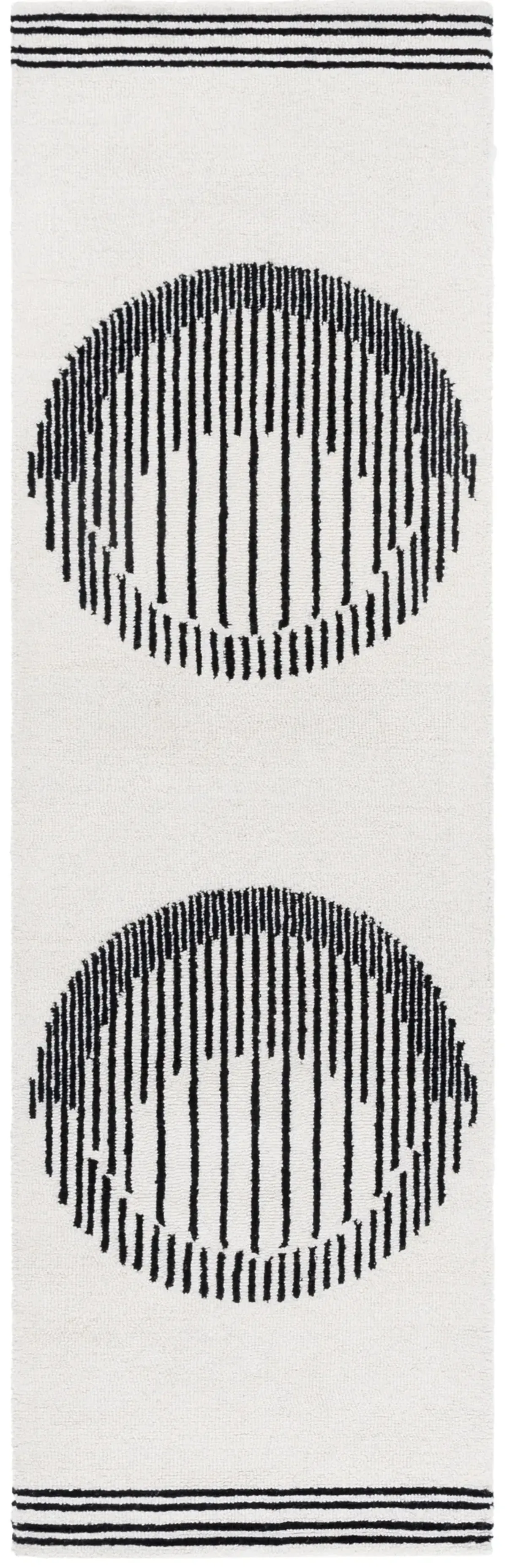 RODEO DRIVE Hand Tufted 2'-3' x 8' runner