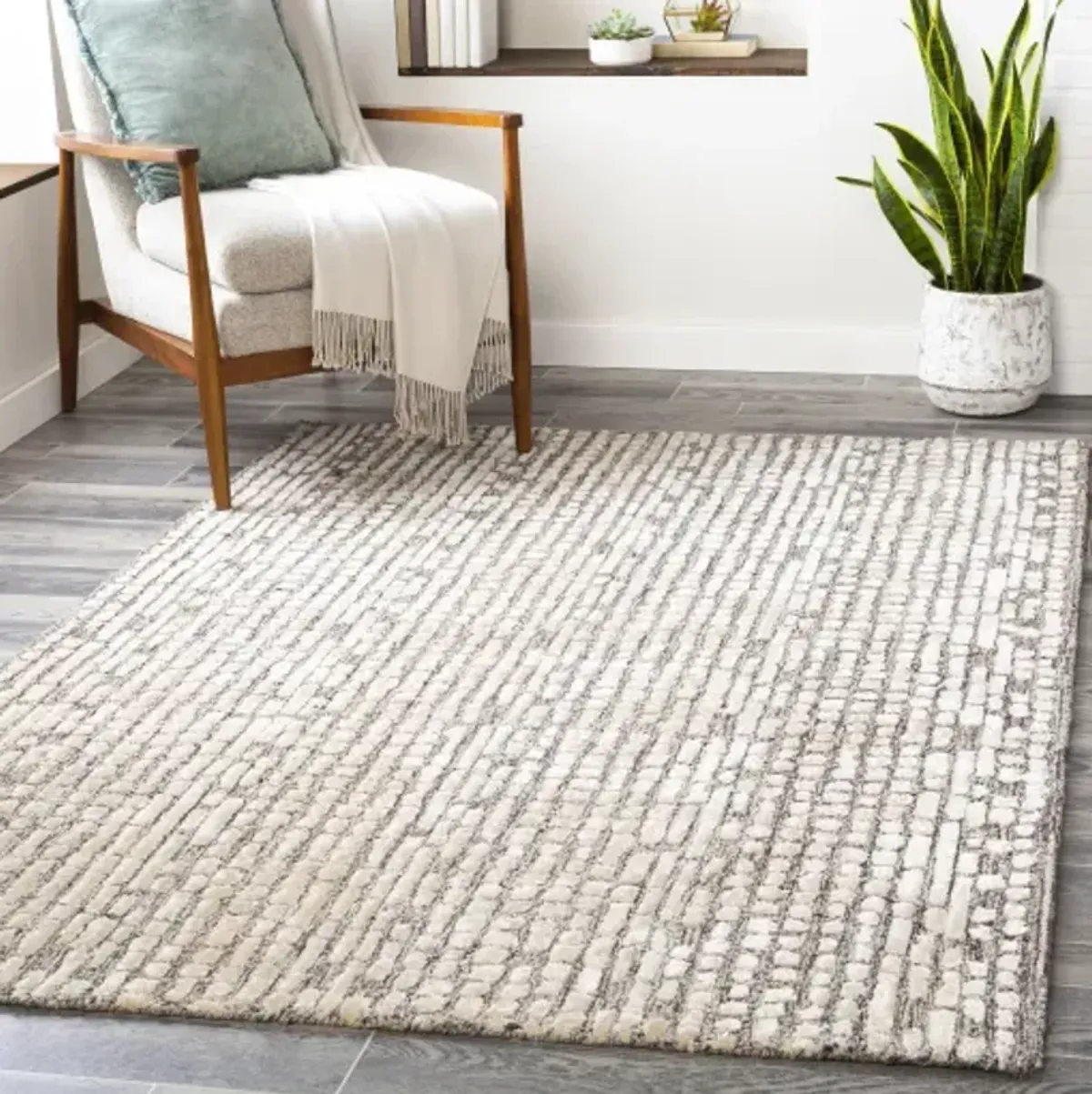 Montclair 5' x 7'6" Rug