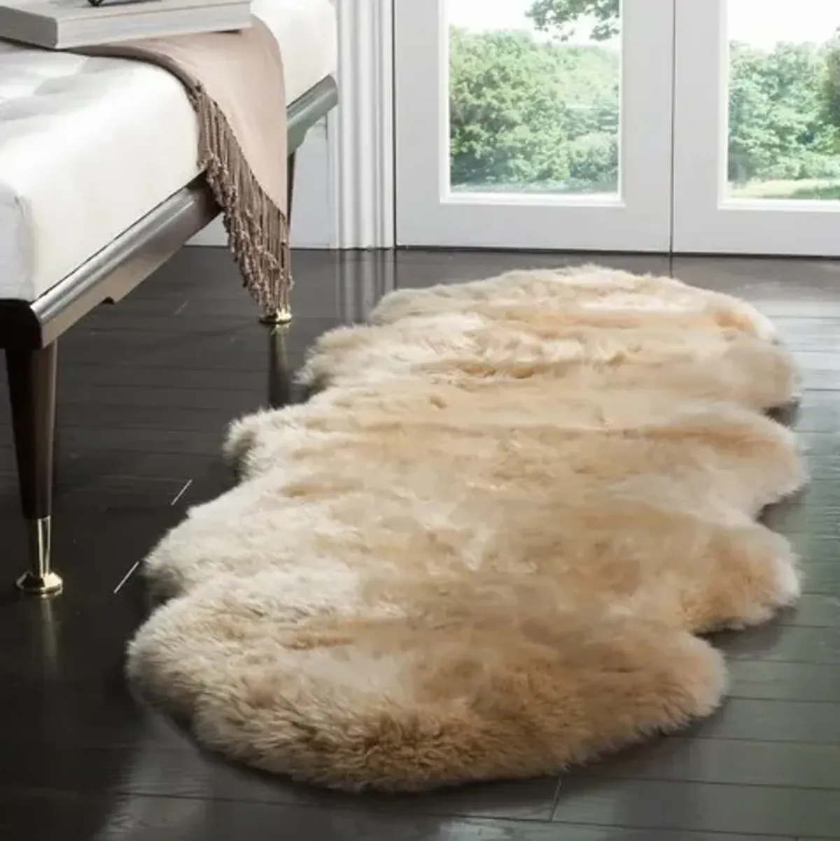 SHEEP SKIN 121 Beige 2' X 6' Runner Rug