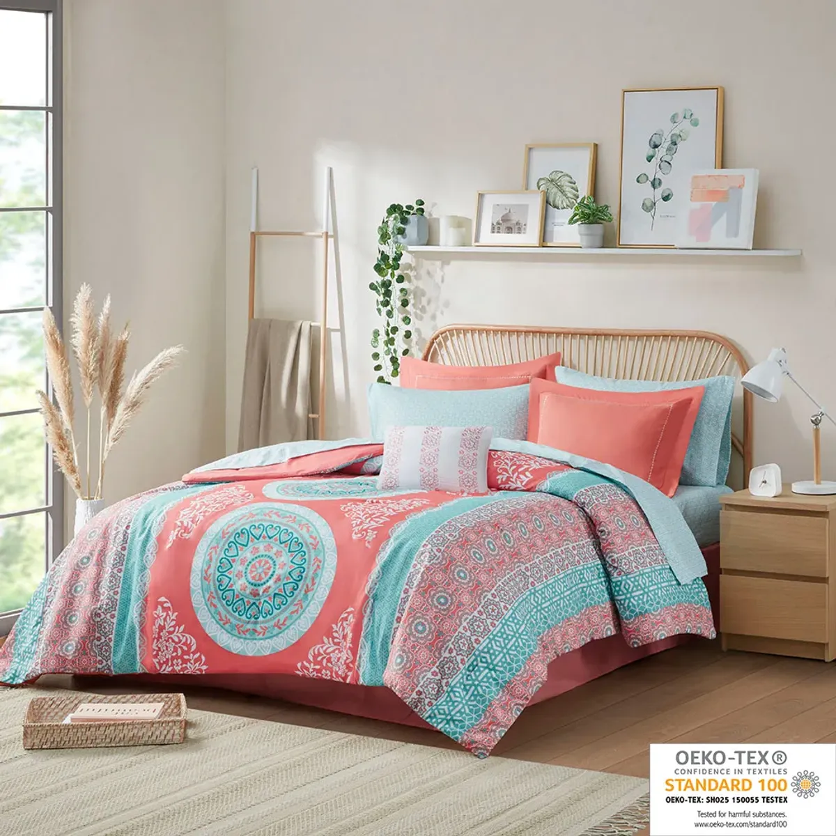 Intelligent Design Loretta Coral Boho Comforter Set with Bed Sheets