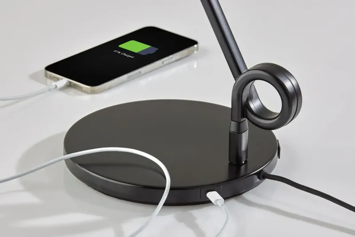 Knot LED Desk Lamp