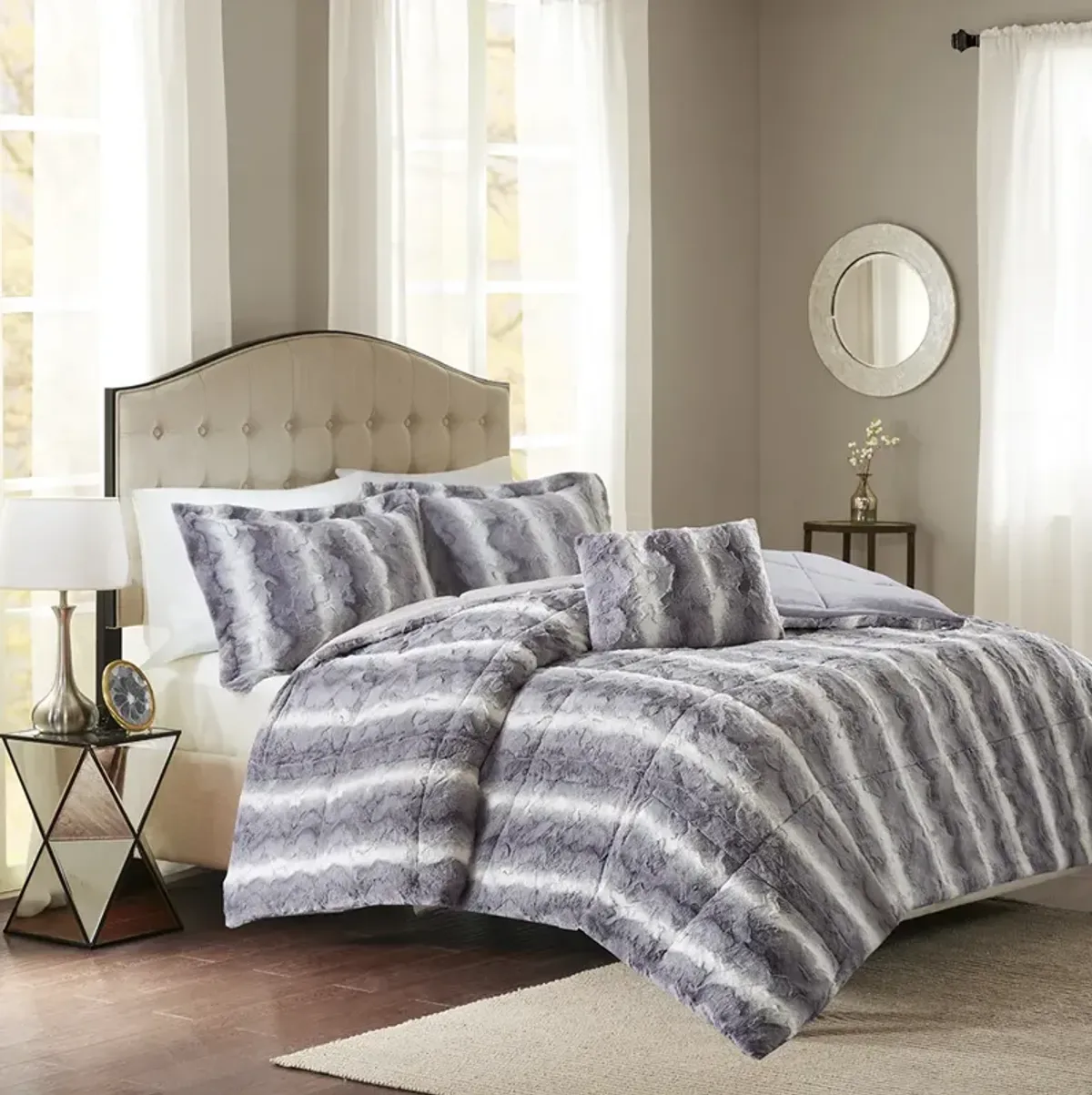 Madison Park Zuri Grey 4PC Faux Fur Comforter Set