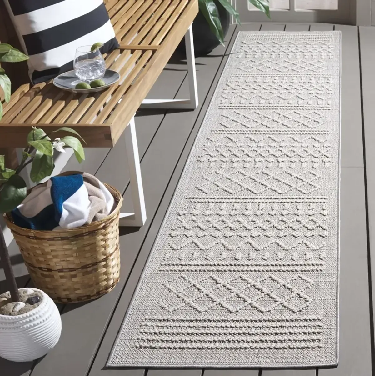 SANTORINI 102 GREY  2' x 10' Runner Rug