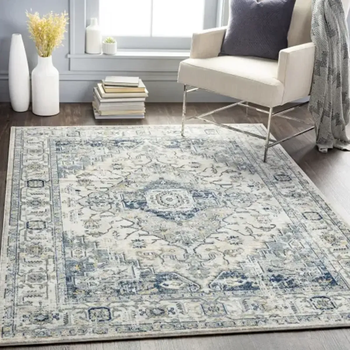 Jolie 6'7" x 9' Rug