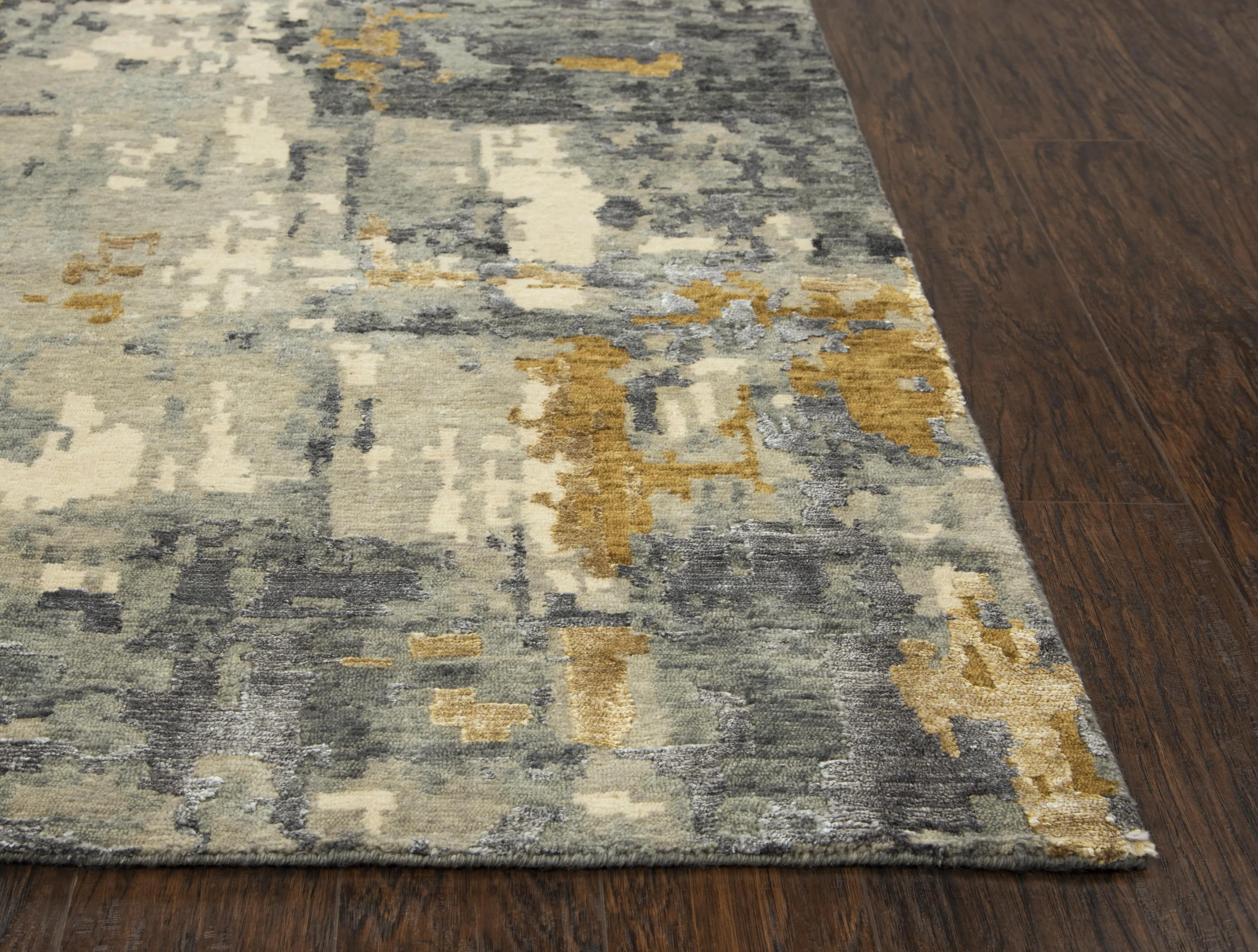 Finesse Gray/Beige Abstract Hand Spun New Zealand Wool/Tencel 6' x 9' Rectangle Rug