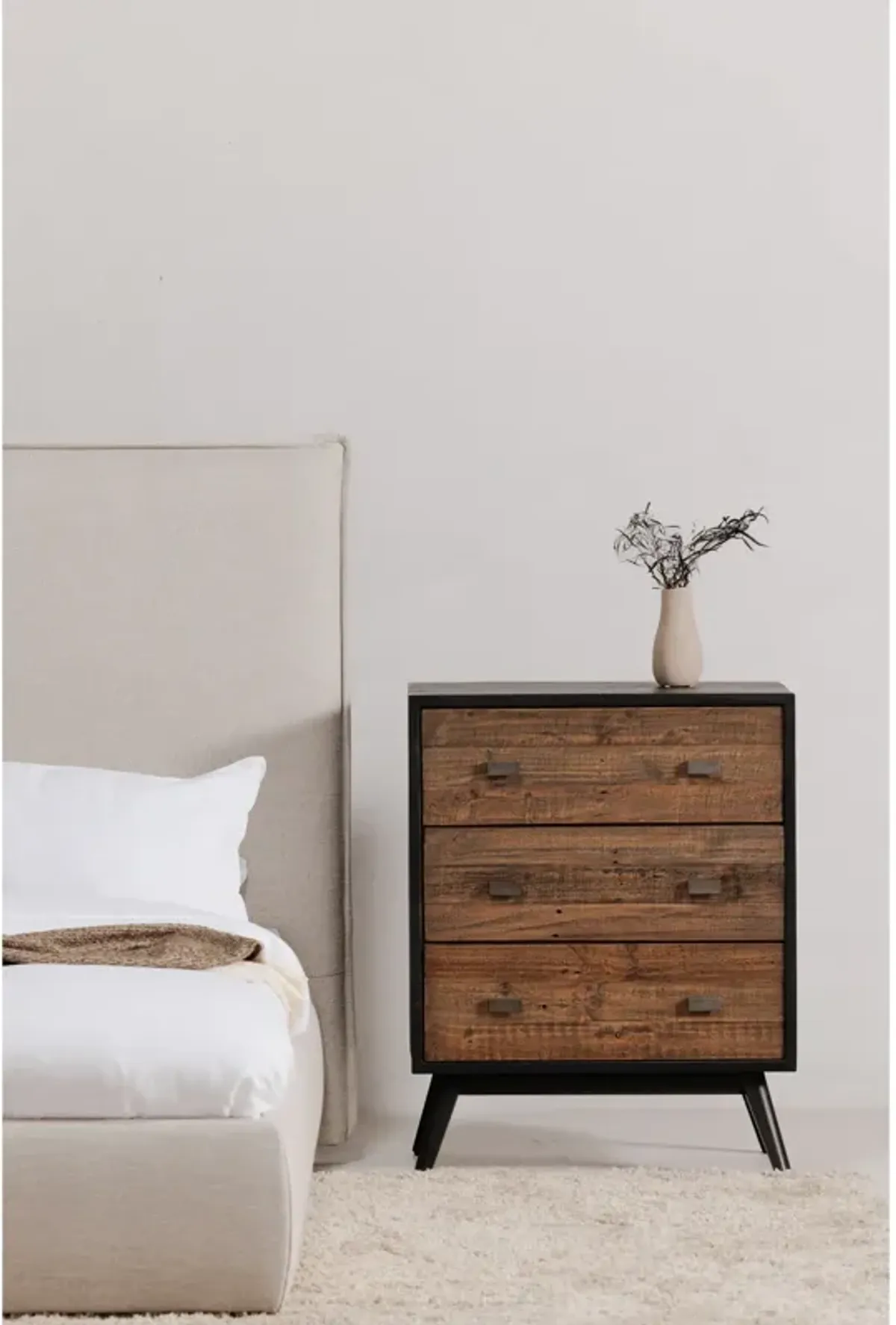 NOVA 3 DRAWER NIGHTSTAND