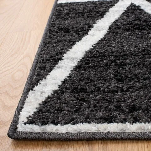 ADIRONDACK Contemporary Black / Ivory 2'-6" X 8' Powerloomed Rug