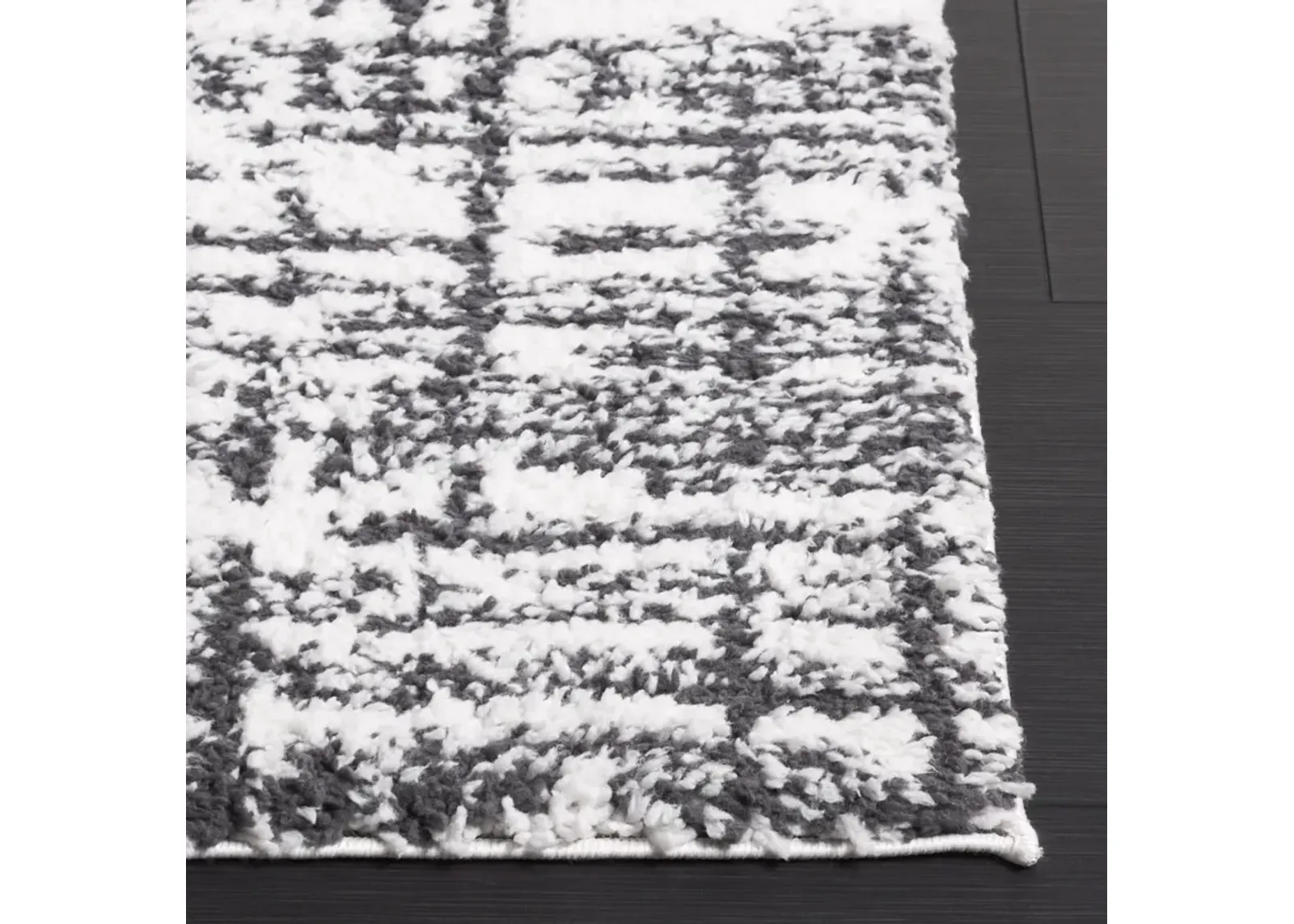 RUMI SHAG 132 CHARCOAL  6'-7' x 6'-7' Square Square Rug