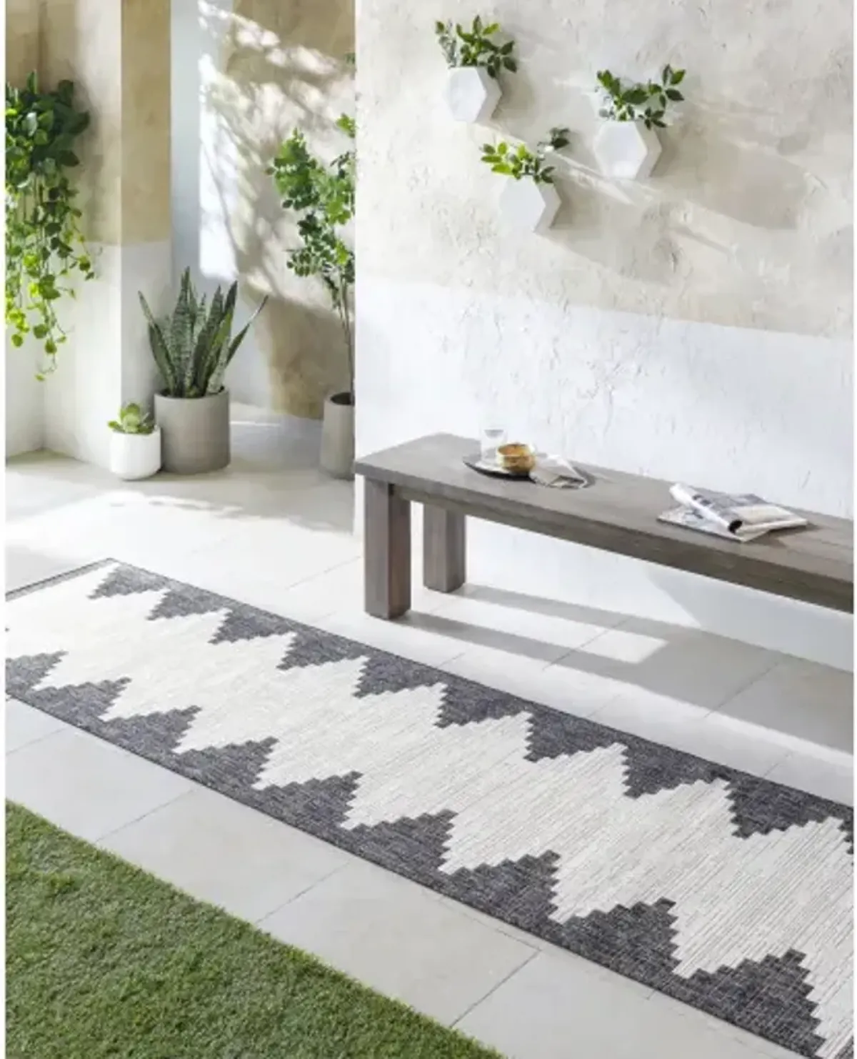 Eagean 7'10" Square Rug