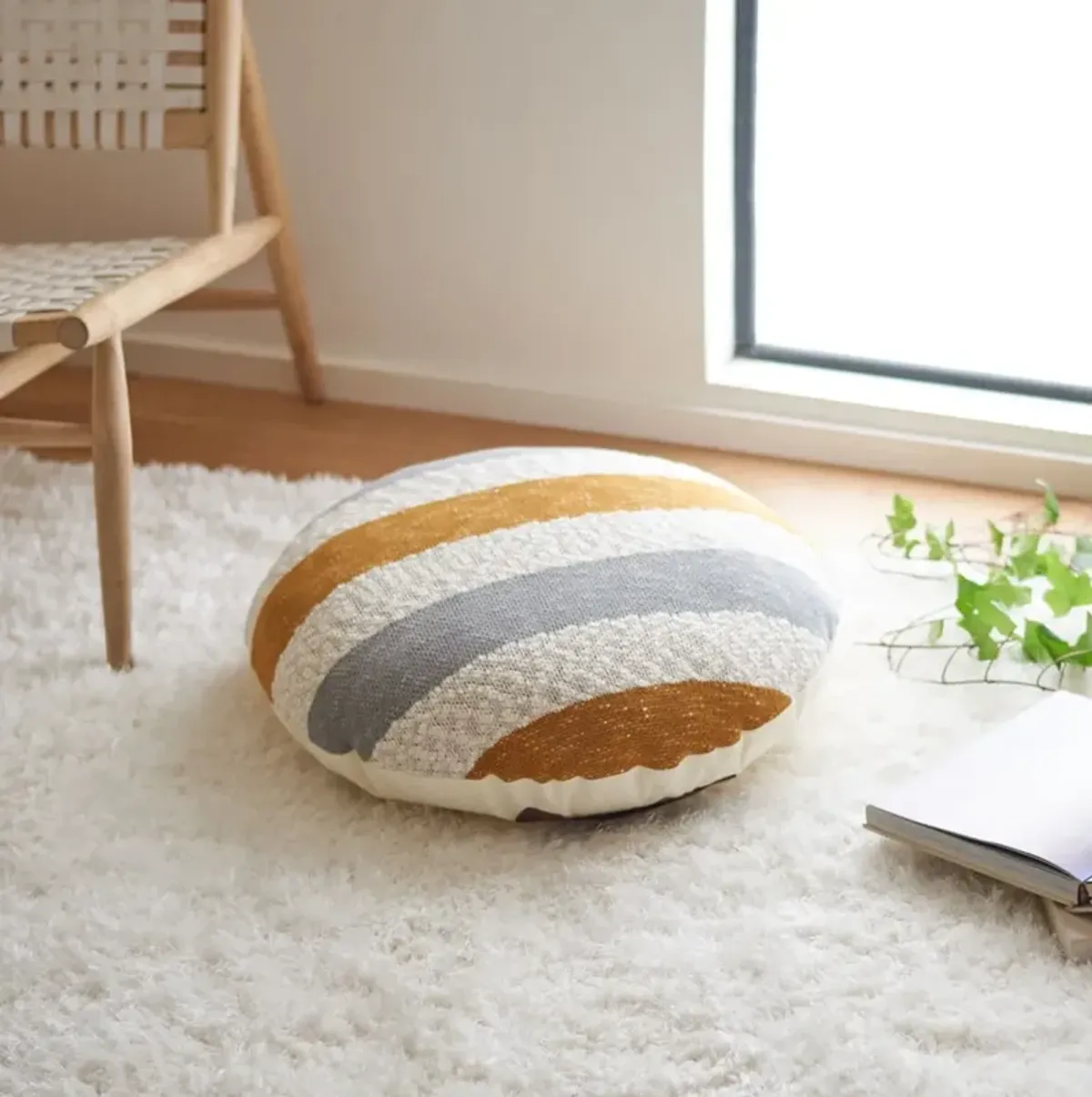 LAISEY FLOOR PILLOW