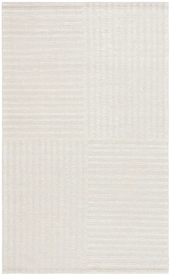 NATURA Hand Woven 6' x 9' area rug