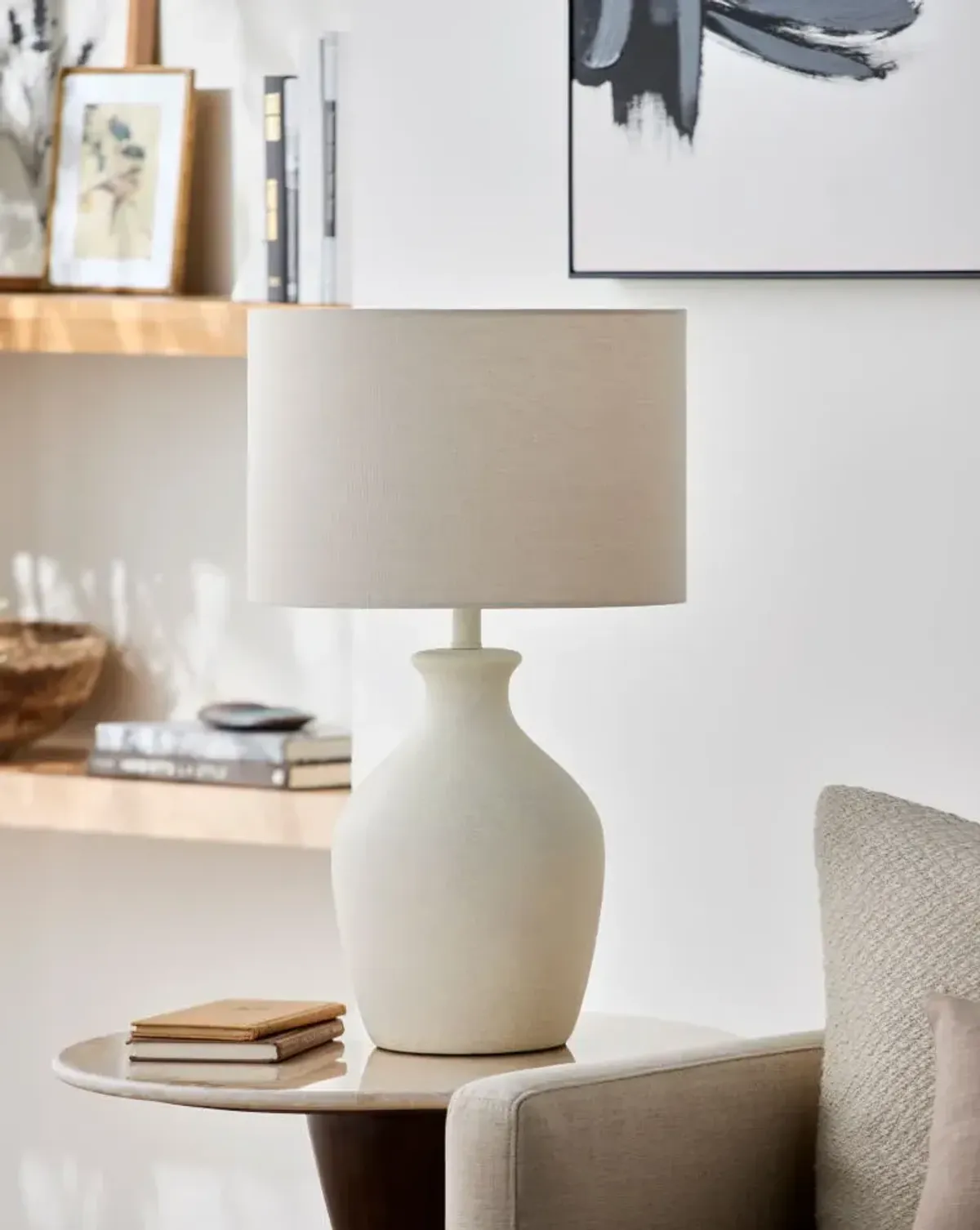 Karole KOE-003 25"H x 15"W x 15"D Accent Table Lamp