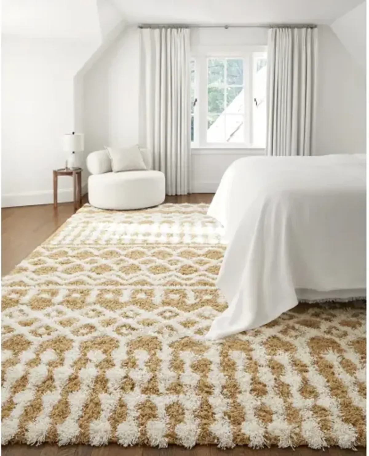 Urban Shag USG-2340 5'3" x 7'3" Machine Woven Rug