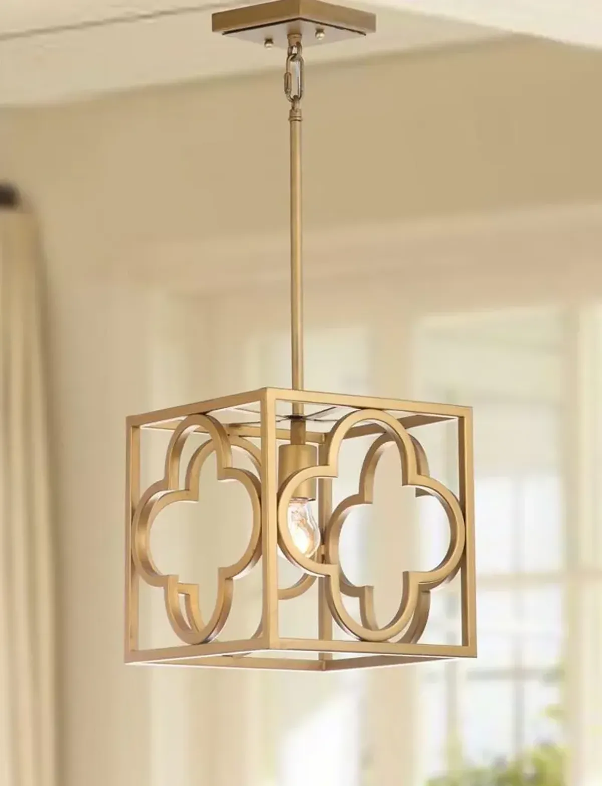 Rabia Trellis Pendant