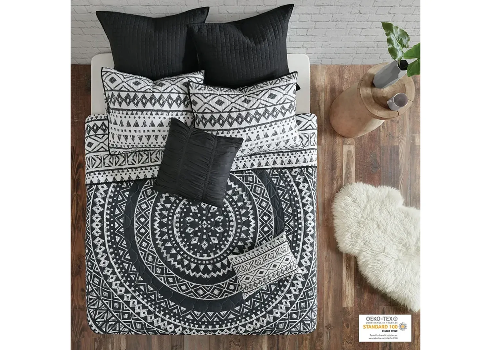 Urban Habitat Larisa Black 7 Piece Reversible Cotton Quilt Set with Euro Shams and Throw Pillows