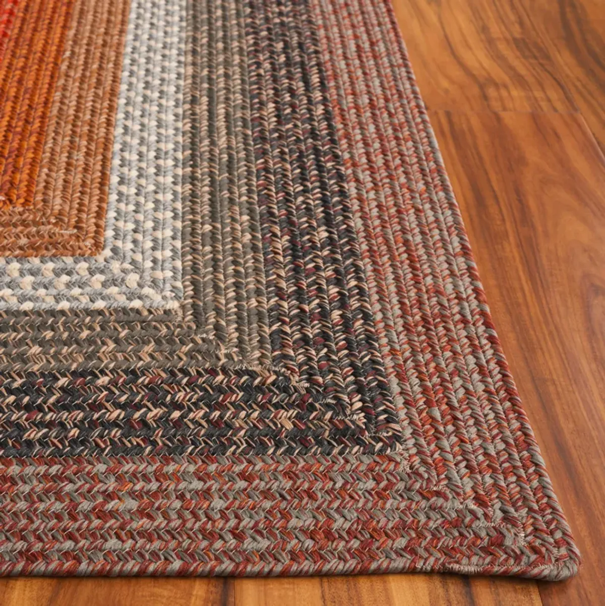 BRAIDED Hand Woven 2' x 4' area rug