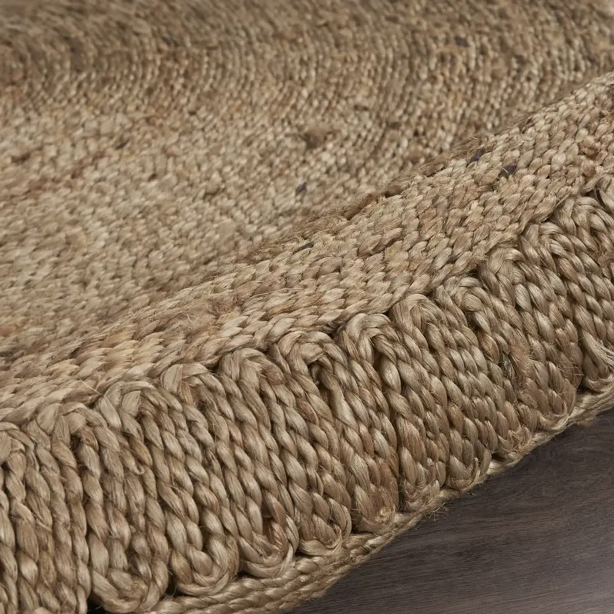 Nature True Tan Contemporary Braided Organic Jute Indoor Round Area Rug 4'