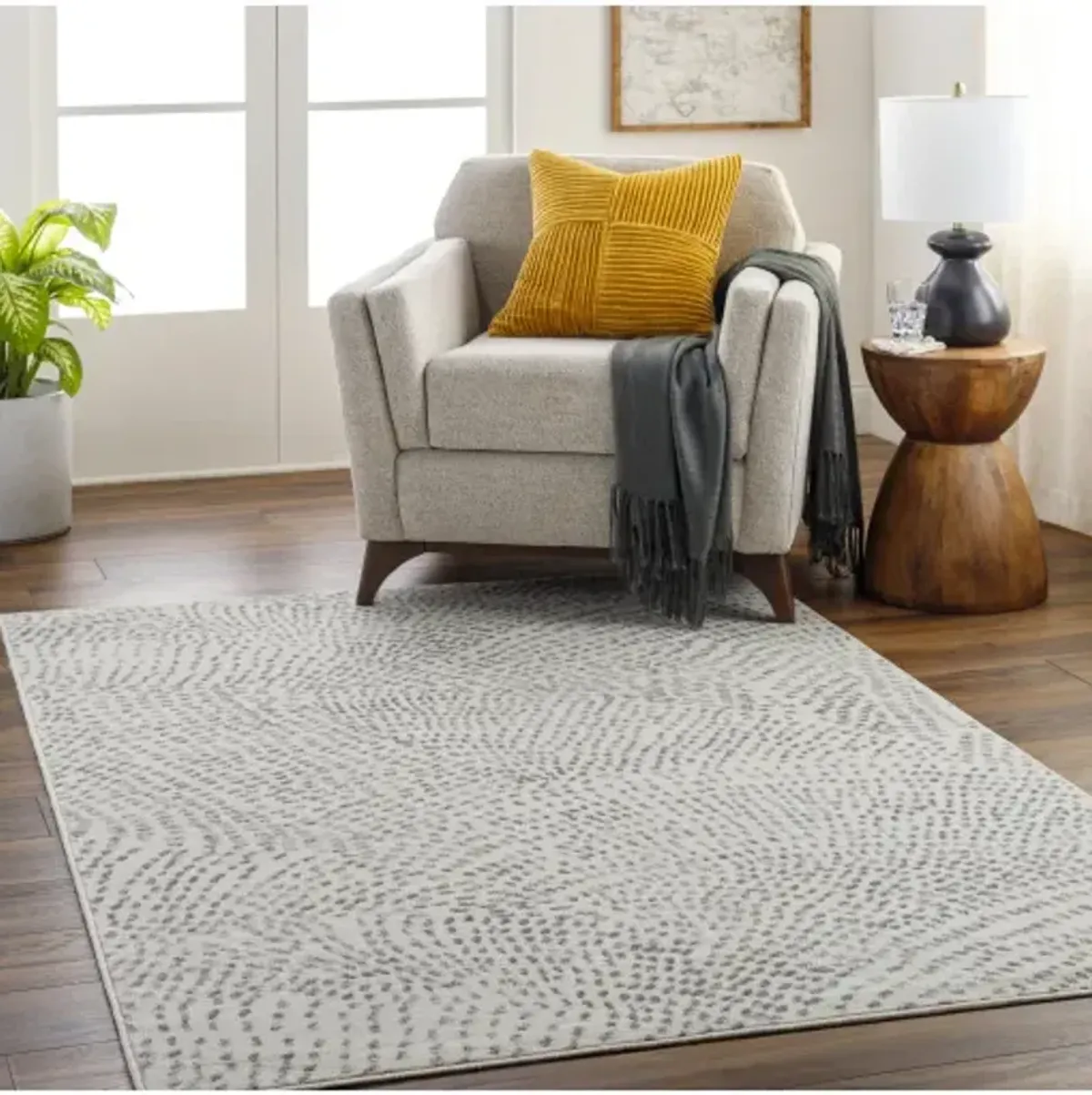 Pisa PSS-2365 5' x 7' Machine Woven Rug