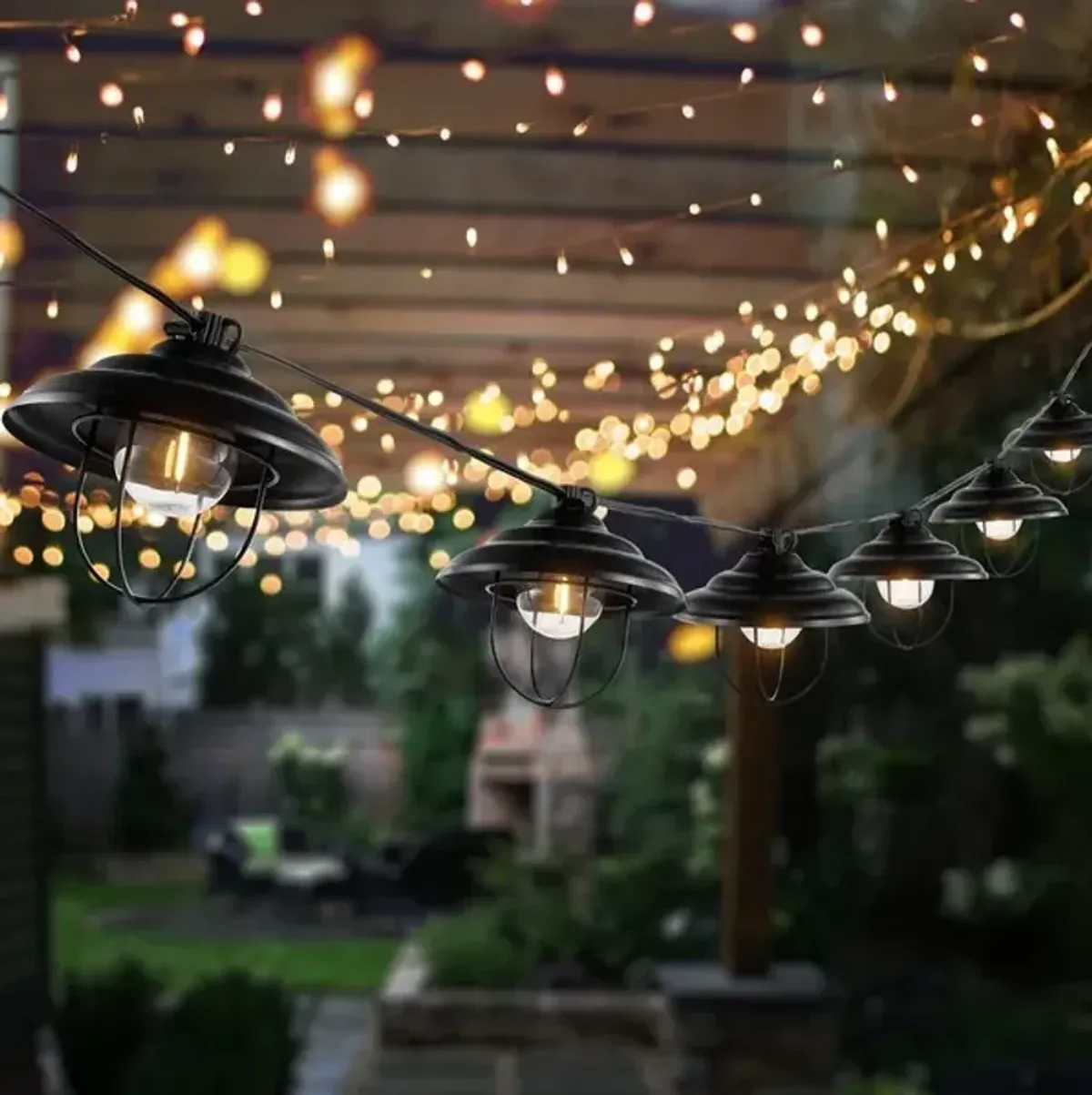 AISLIN LED OUTDOOR STRING LIGHTS