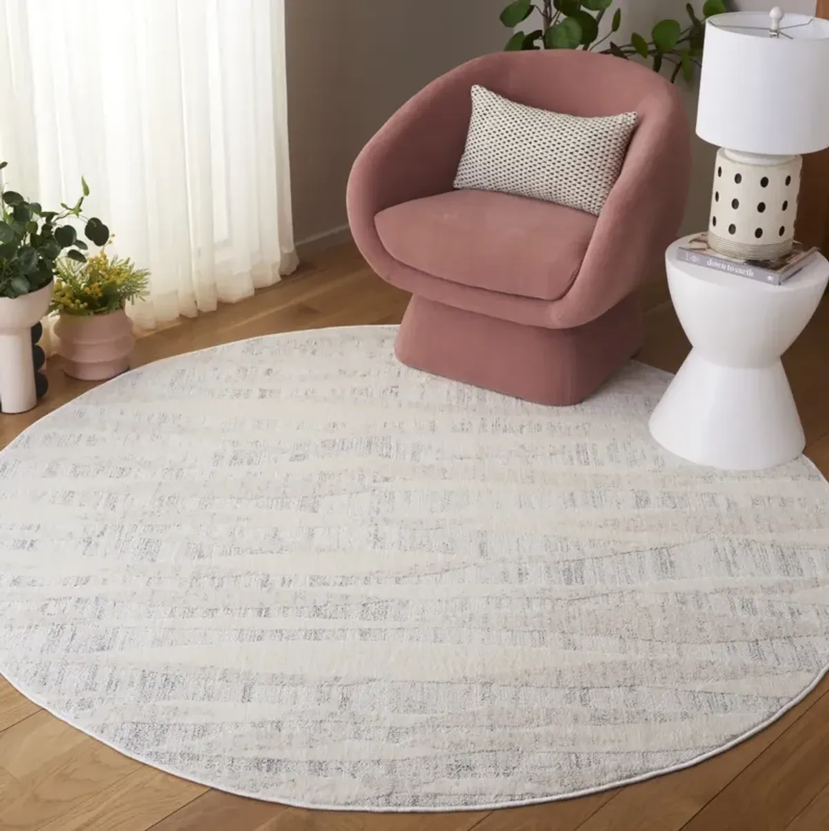 ELMHURST 566 IVORY  6'-7' x 6'-7' Round Round Rug