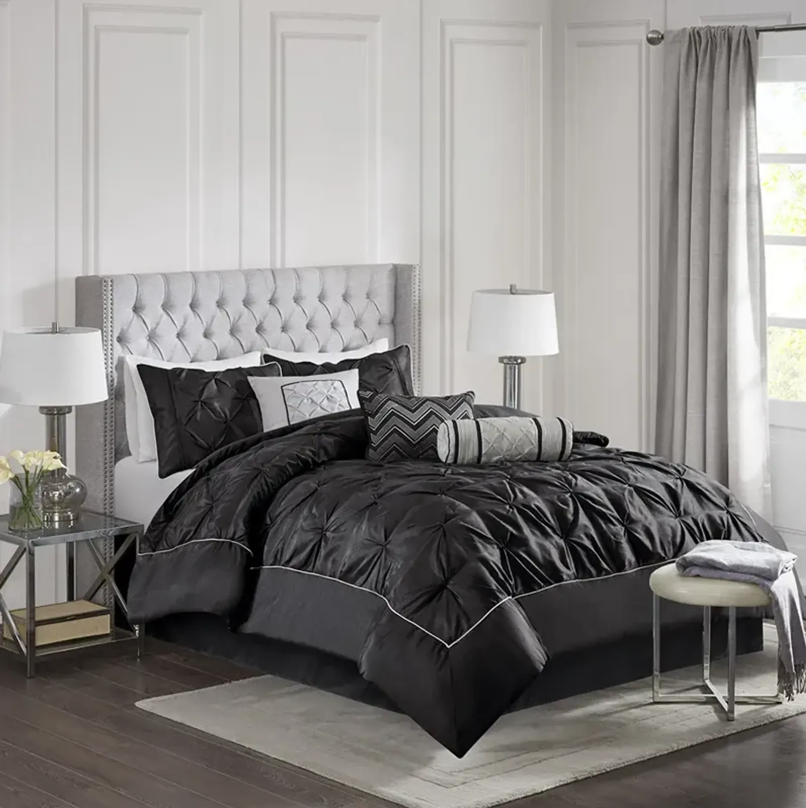 Madison Park Laurel Black 7 Piece Tufted Comforter Set