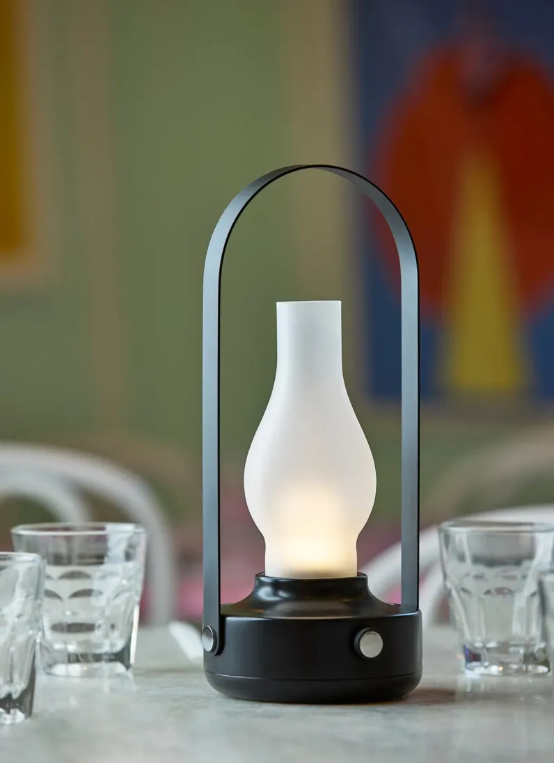 Eddy LED Cordless Table Lamp