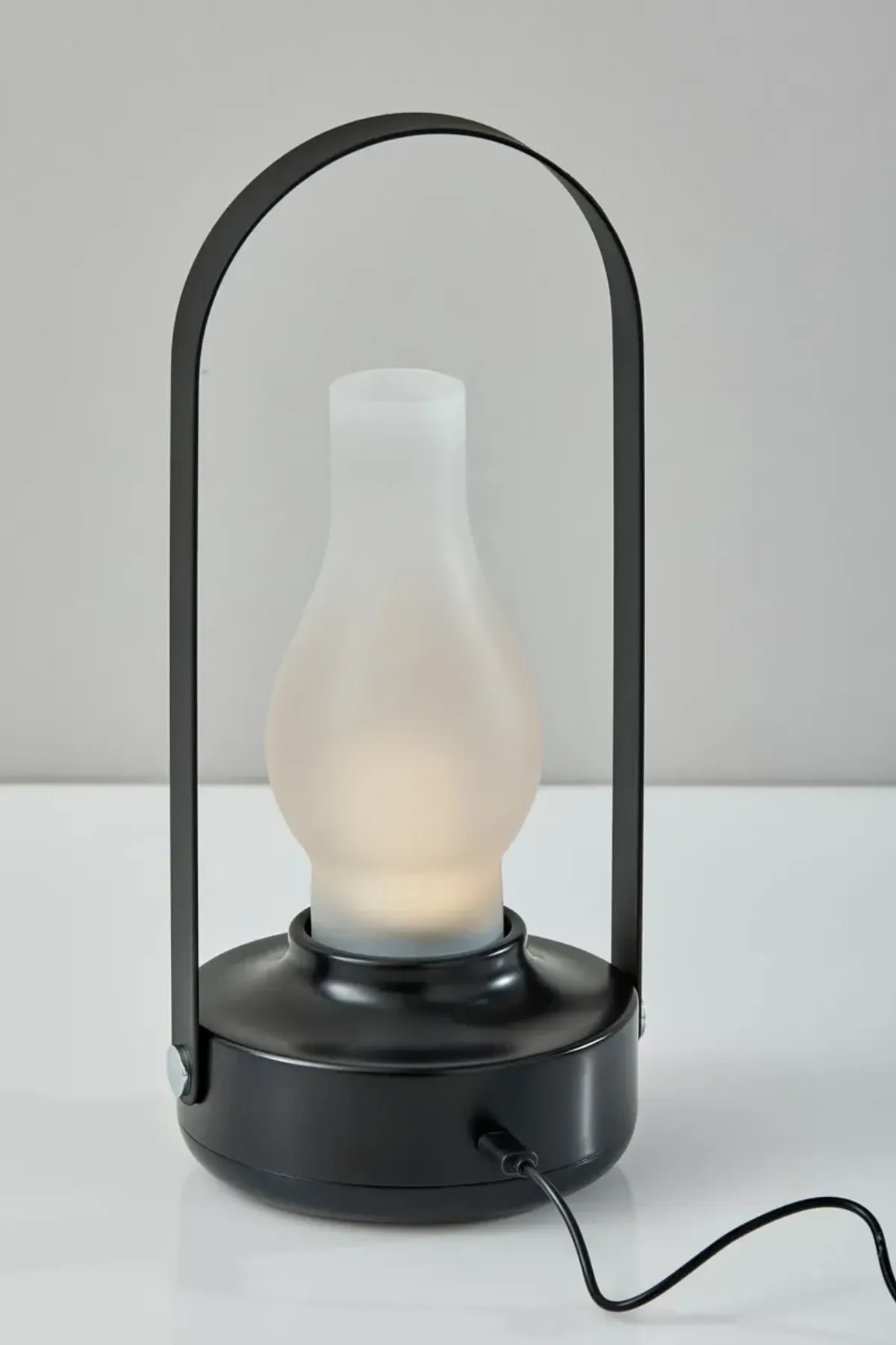 Eddy LED Cordless Table Lamp