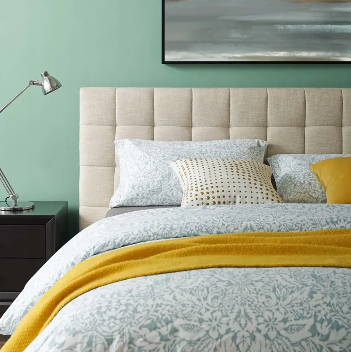 Julia Tufted Platform Bed