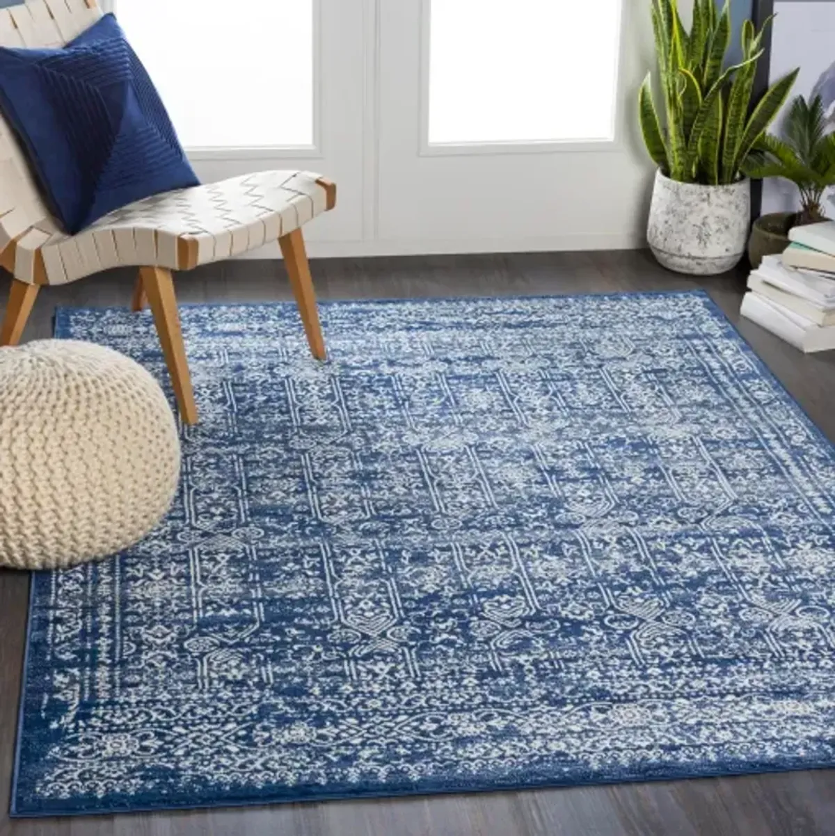 Roma 5'3" x 7'1" Rug