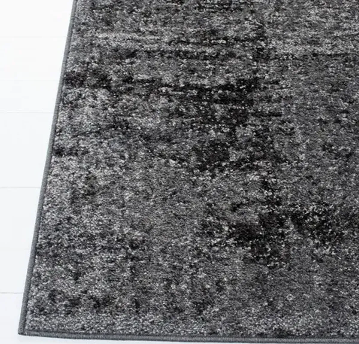 Adirondack Contemporary Black / Ivory 2'-6" X 8' Powerloomed Rug